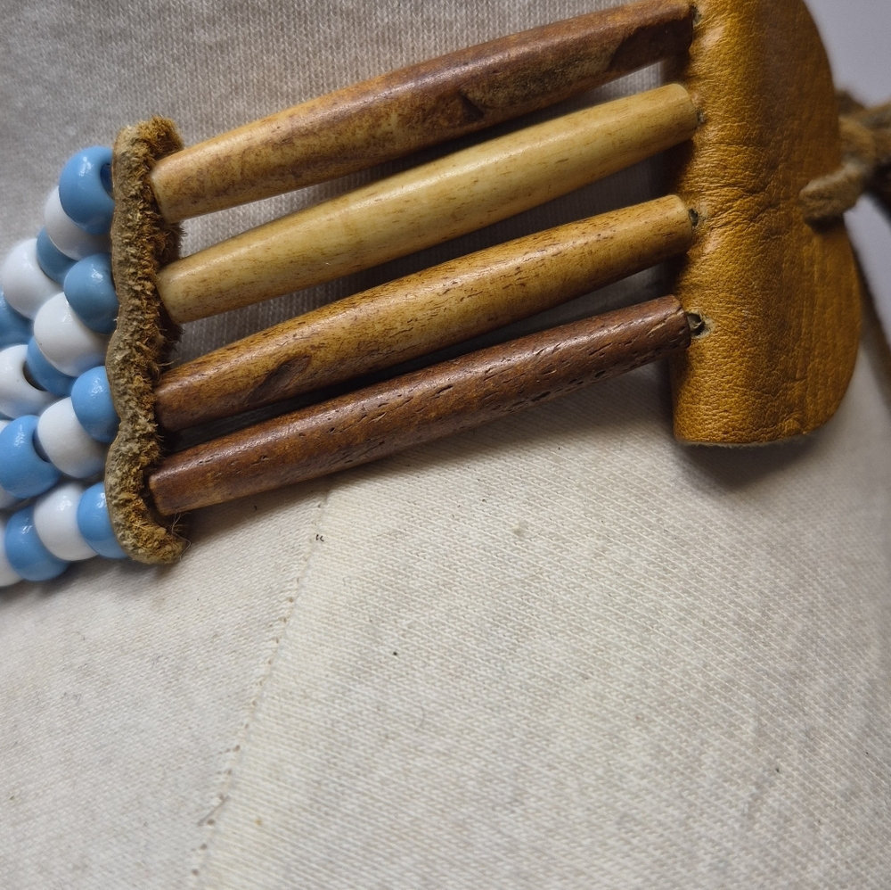 Native American Choker With leather fringe - Picture 6 of 7